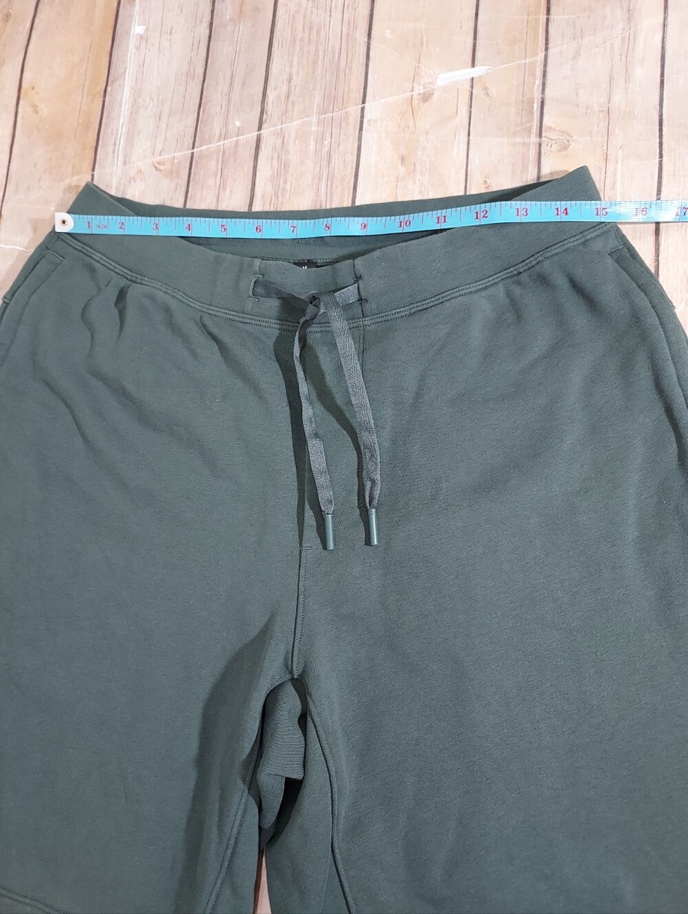 Lululemon Men's Relaxed Fit French Terry Shorts Green 9" Medium - Picture 11 of 14